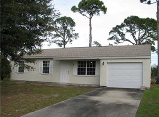 148 Harris Dr, Sebastian, FL 32958