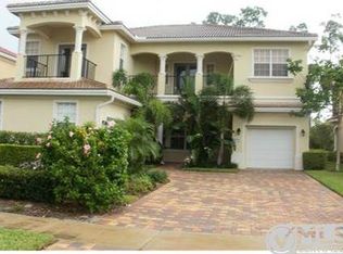 6745 Bulrush Ct, Greenacres, FL 33413