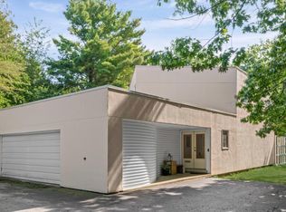 625 Sheridan Rd, Highland Park, IL 60035