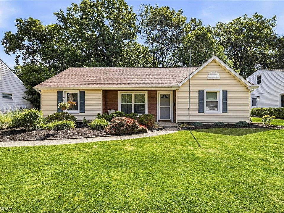 1st image of 8225 Dartmoor Rd