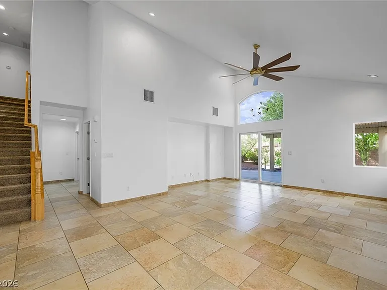 7046 Pink Flamingos Pl — Photo 2