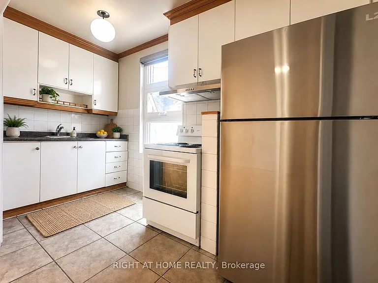 1960 Davenport Rd #101 — Photo 6