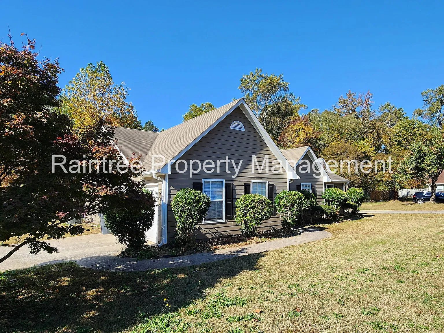3 bed, 1563 sqft, $2,300 — Photo 3