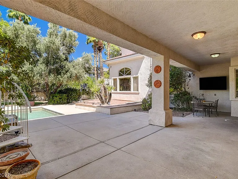 2041 Troon Dr — Photo 68