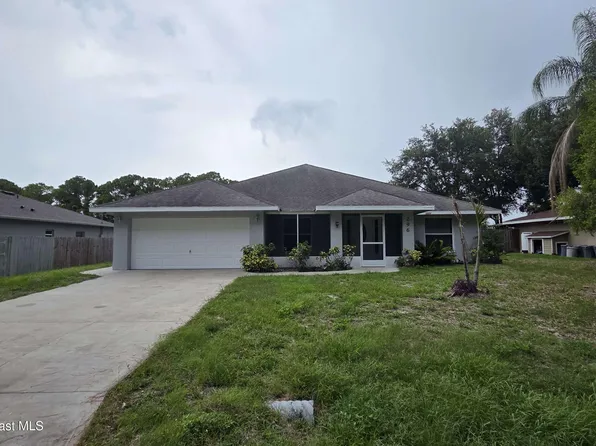 296 Croquet Ave NE, Palm Bay, FL 32907