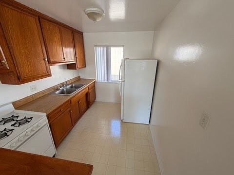5th image of 7326 Neo St APT O