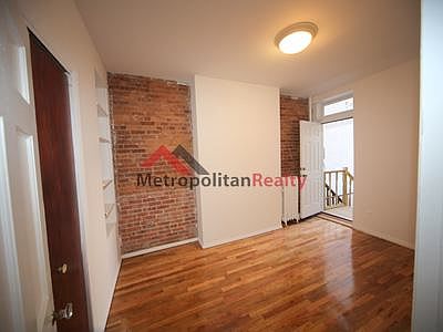 5th image of 495 12th St APT 1R