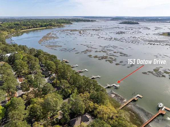 153 Dataw Dr, Saint Helena Island, SC 29920