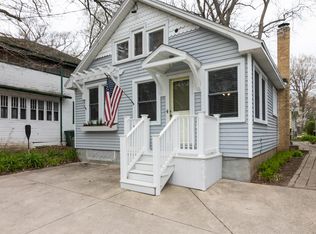 1604 Lincoln Ave, Delavan, WI 53115