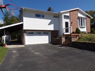 27 Cooper Dr, Apalachin, NY 13732