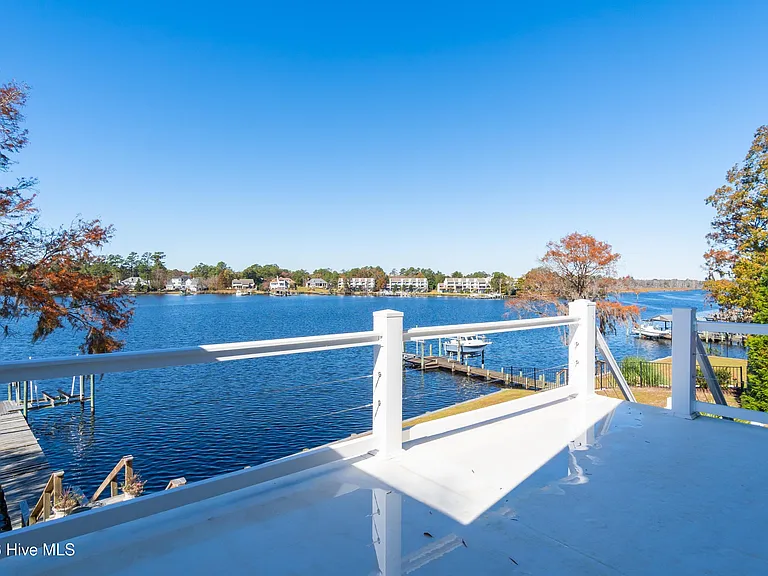 810 Madam Moores Ln #A — Photo 48