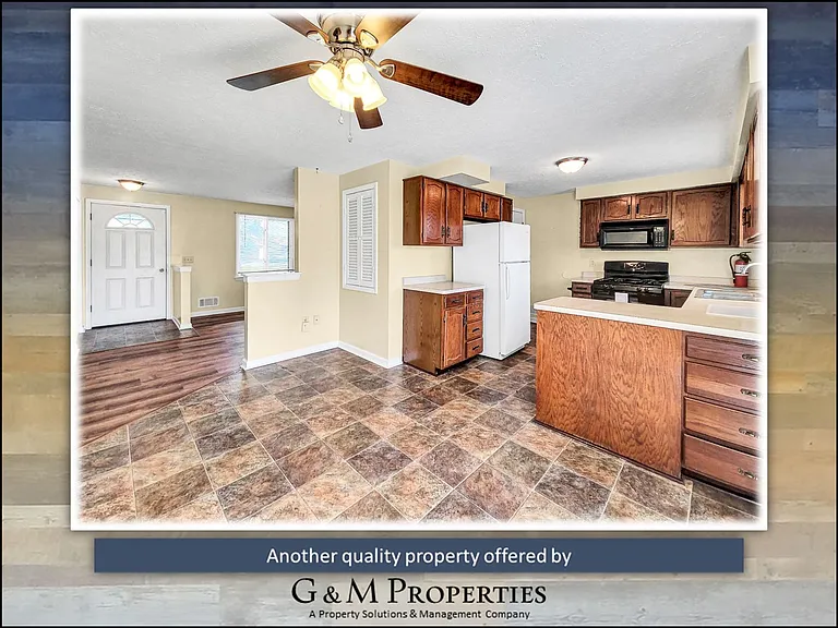 33 Lightwood Ln — Photo 9