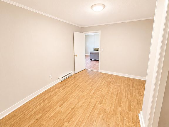 5th image of 603 S Jefferson Ave #9