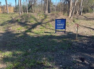 3015 Delia St, Houston, TX 77026