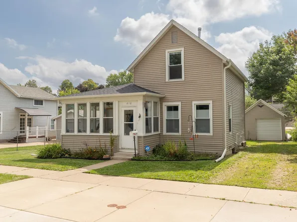 418 Main St E, Wabasha, MN 55981