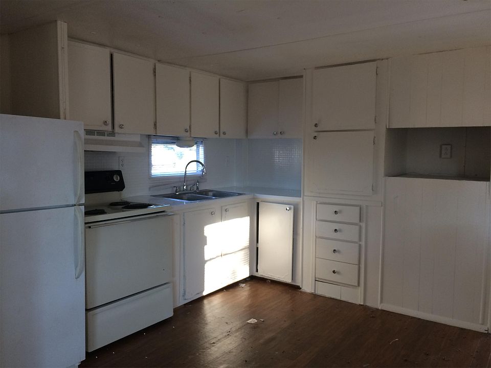 2nd image of 4236 Old Bemiss Rd