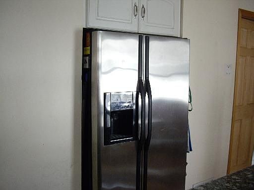 2nd image of 511 W 32nd St #1