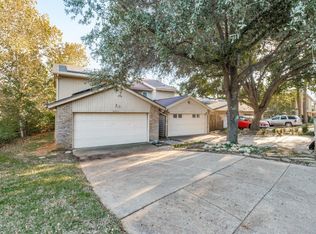 2040 Fleur De Lis Ct, Arlington, TX 76012
