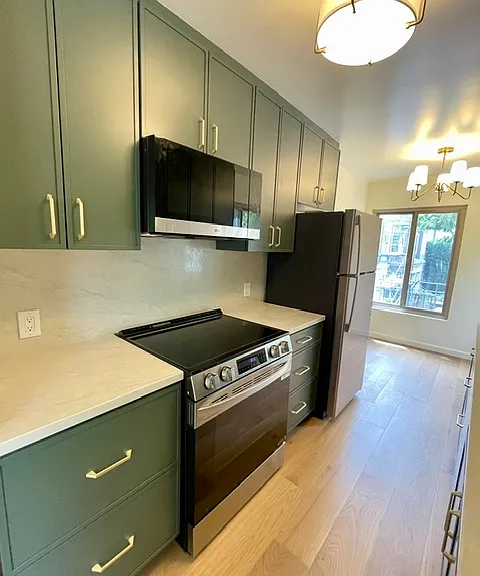 2701 Sacramento St #7 — Photo 3