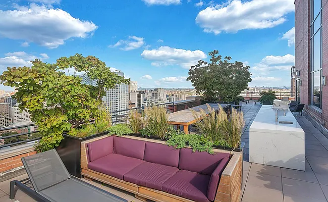 Rented by Corcoran | media 35