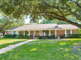 804 Berkley Dr, Cleburne, TX 76033