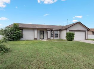 2900 Flynn St, Deltona, FL 32738