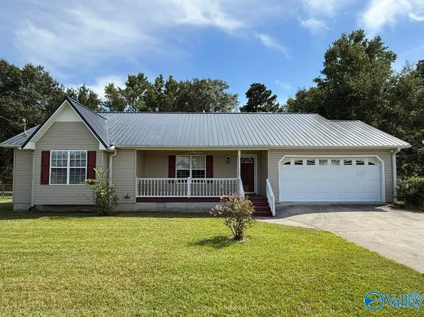 330 Childmark Dr, Albertville, AL 35950