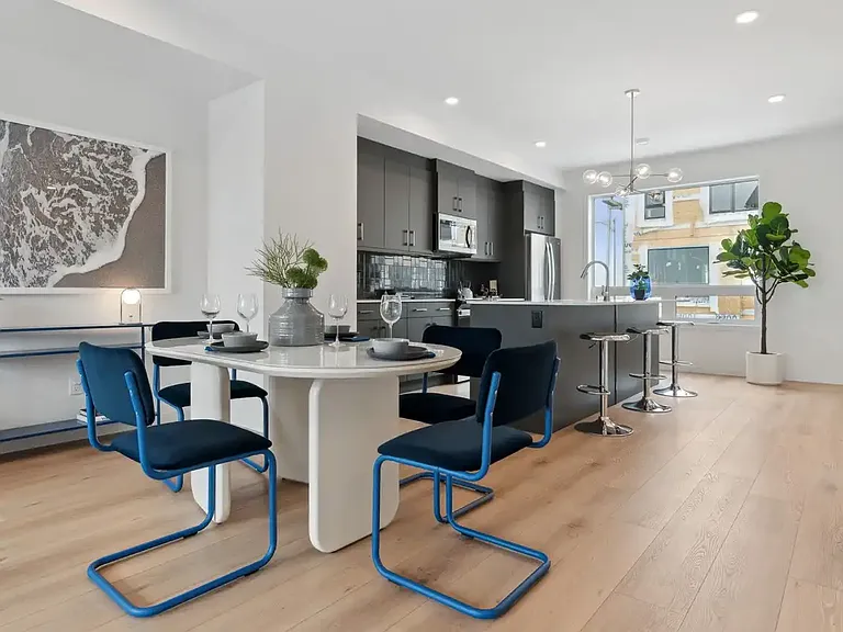 165 Element Dr N — Photo 14