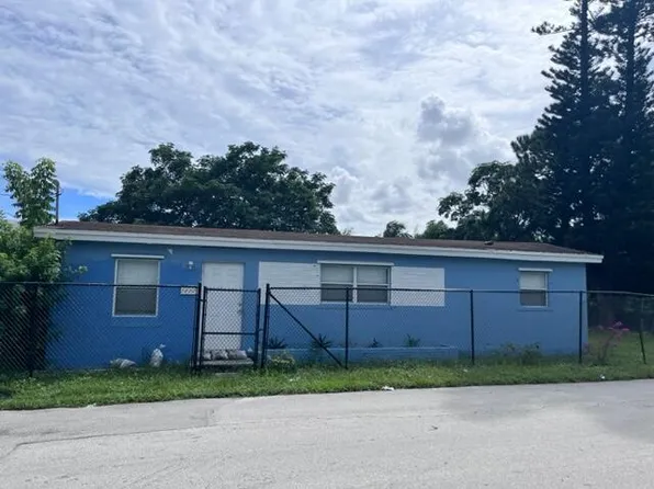 1430 NW 7th Street, Fort Lauderdale, FL 33311