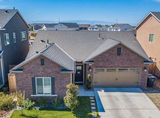 9005 Village Oaks Way, Shafter, CA 93263