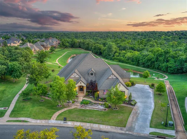 2216 Ranch House Rd, Edmond, OK 73034