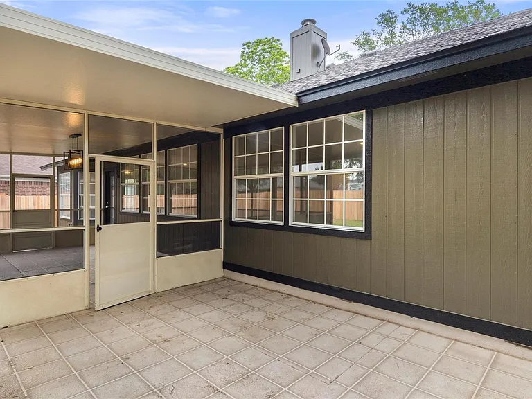 412 Tamara Dr — Photo 31