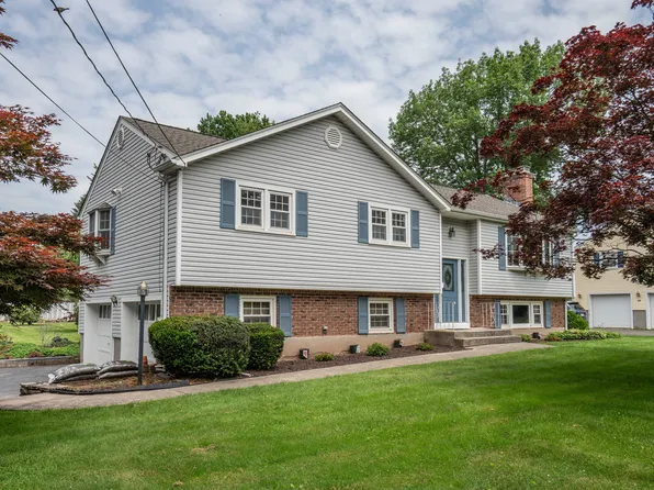 62 Eddy Lane, Newington, CT 06111