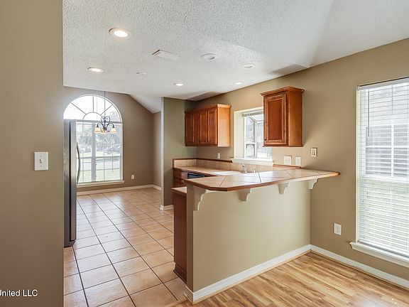 5th image of 11188 Hidden Creek Dr