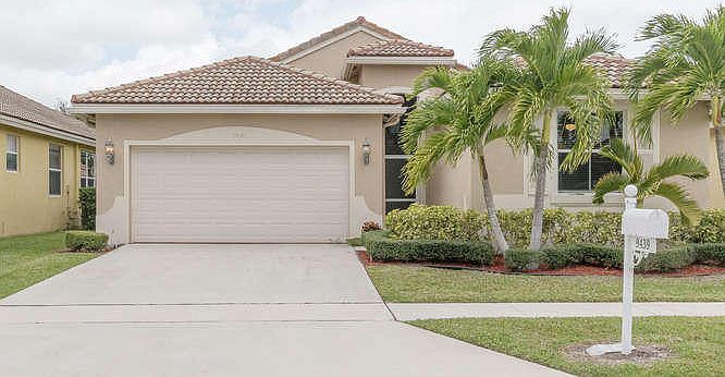 1st image of 9439 Verona Lakes Blvd