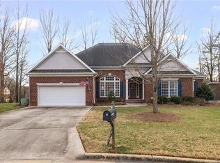 4506 Calabria Ct, High Point, NC 27265