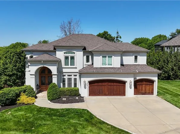 4140 N Redbud Ln, Riverside, MO 64150