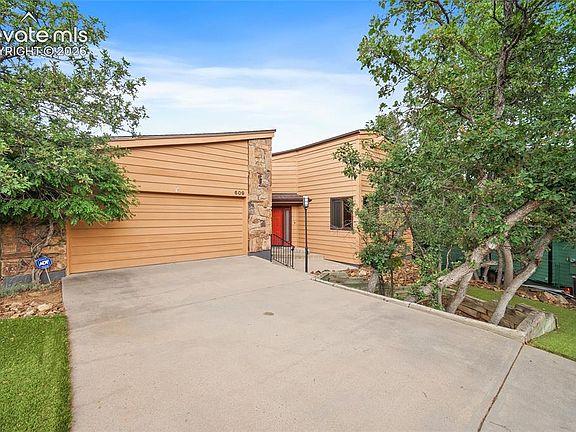 3rd image of 609 Crystal Hills Blvd