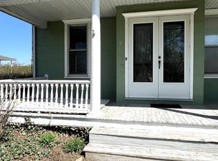 13 N Kinzer Rd, Kinzers, PA 17535