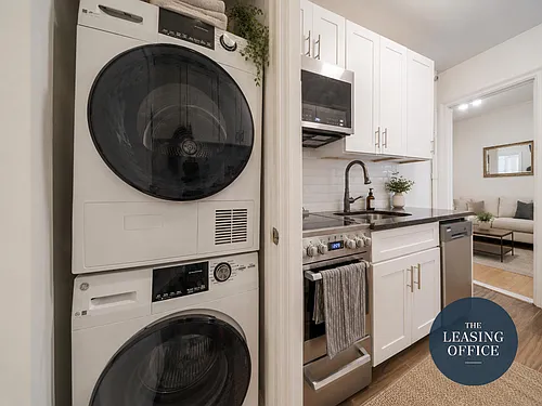 1154 1st Ave #5D Photo 1