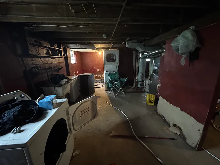 376 Highland St — Photo 18