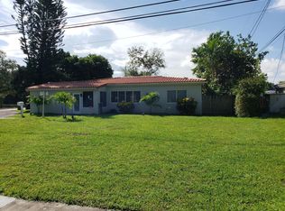 2198 NE 185th St, North Miami Beach, FL 33179