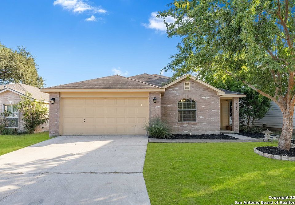 1st image of 4042 WISTERIA WAY