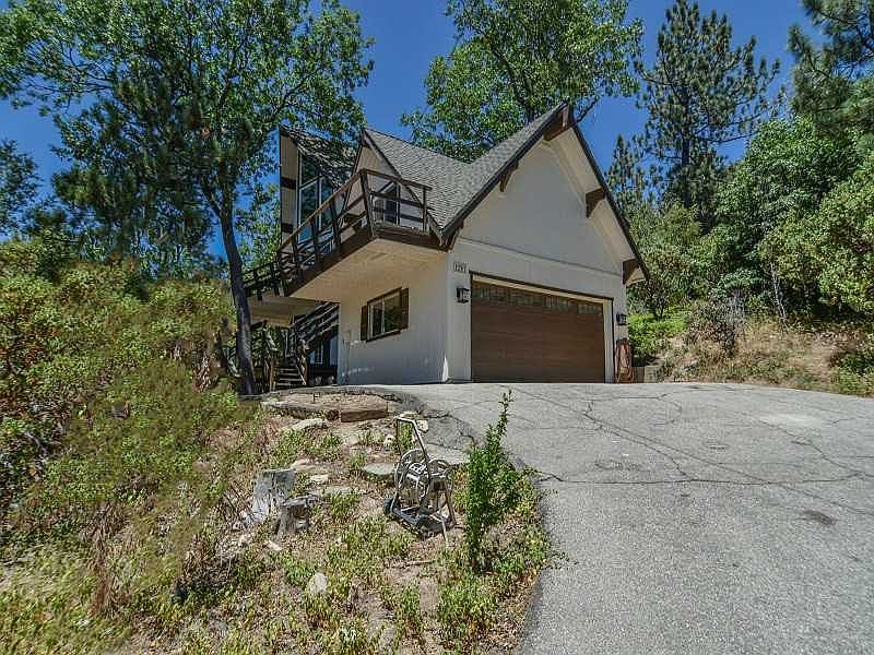 1st image of 1281 Yellowstone Dr