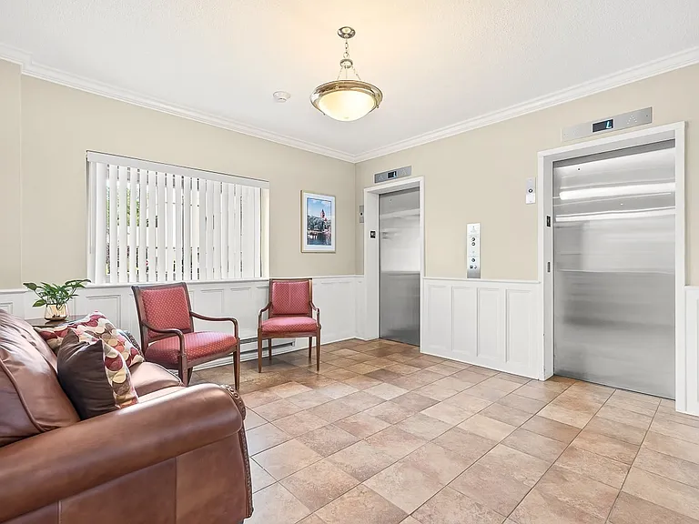666 Main St #315 — Photo 3