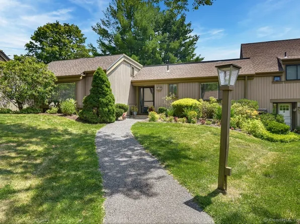 743 Heritage Village #A, Southbury, CT 06488