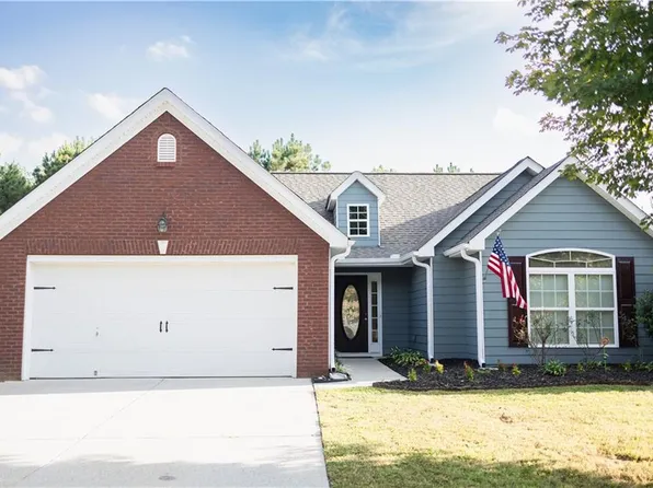 162 Red Hawk Dr, Dawsonville, GA 30534