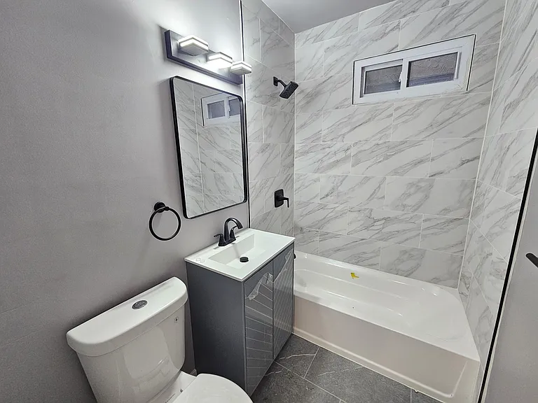419 Lincoln Ave #1 — Photo 5