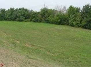 290 Weiss Rd, Saint Peters, MO 63376