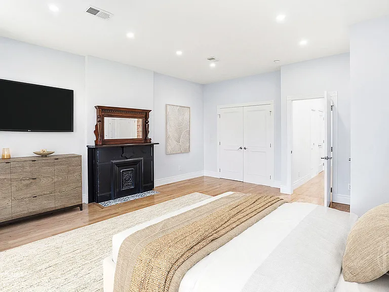 114 W 131st St #2 — Photo 7